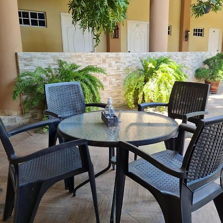 Hotel Plaza Floresta Сан Мигел Екстериор снимка